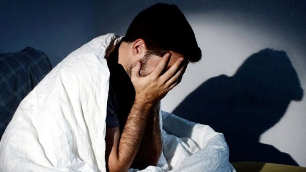 রাতে ভয় পেলে বা কিছু অনুভব হলে যে দোয়া পড়বেন