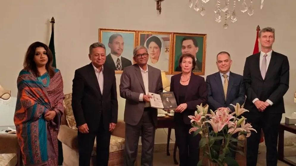 বিএনপি মহাসচিবের সঙ্গে মার্কিন রাষ্ট্রদূতের সাক্ষাৎ