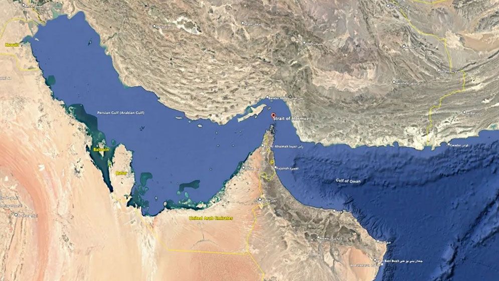 হরমুজ প্রণালি বন্ধের অনুমোদন ইরানি সংসদের