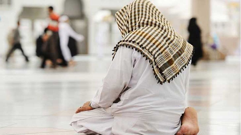 নামাজের ভেতর নিয়ত পরিবর্তন করা যাবে?