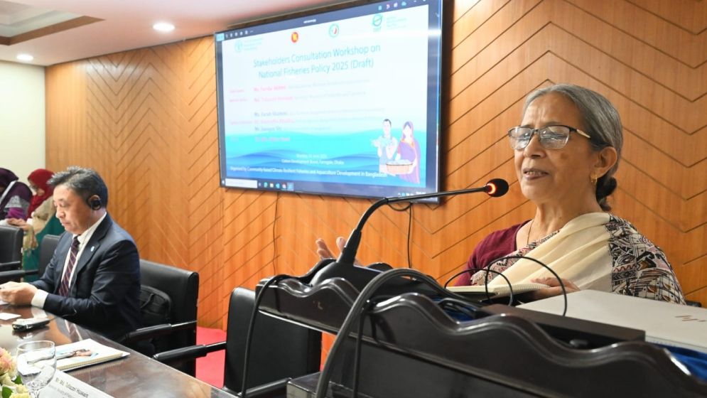 পশু খাদ্যকে কোনোভাবেই মৎস্য খাদ্য হিসেবে ব্যবহার করা যাবে না: উপদেষ্টা