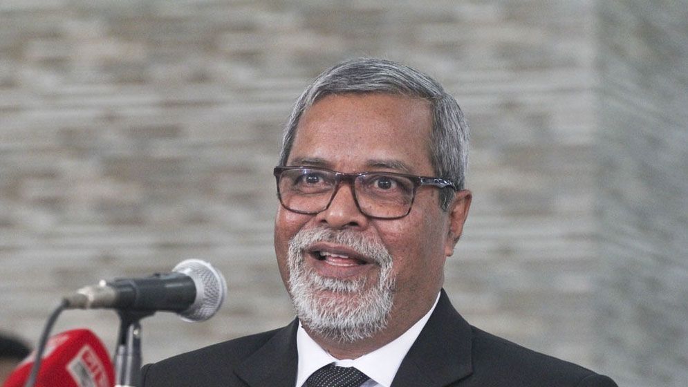 নির্বাচন ব্যবস্থা আইসিইউতে নেন কেএম নূরুল হুদা