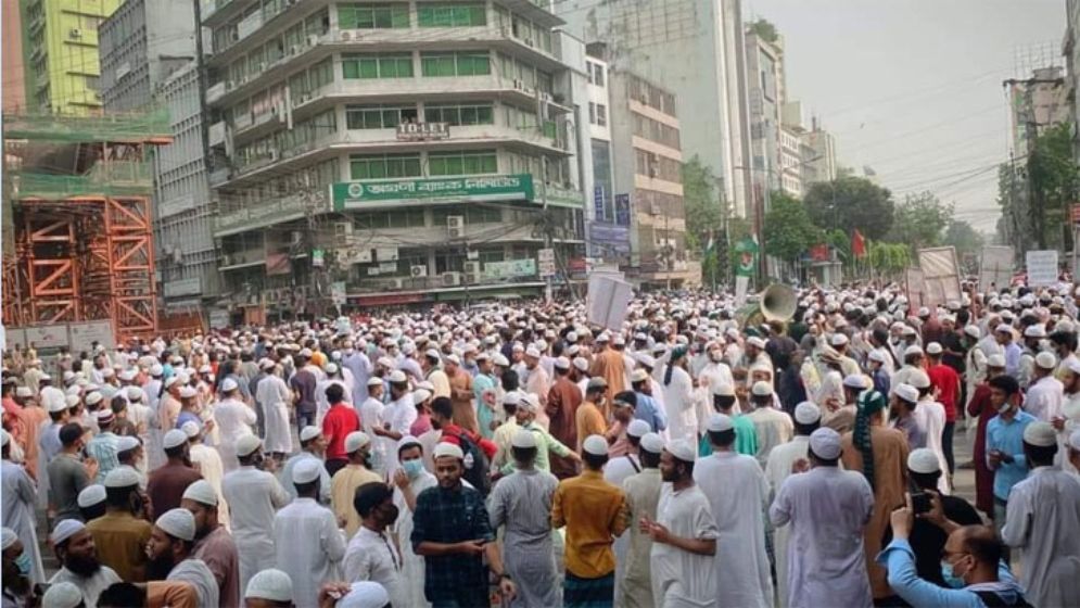 জোট গঠনে নানা হিসাব, বিভক্ত ইসলামি দলগুলো