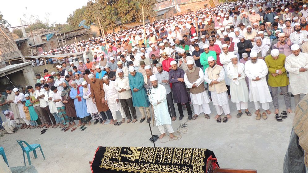 জানাজার নামাজে তাকবিরে ভুল হলে করণীয়