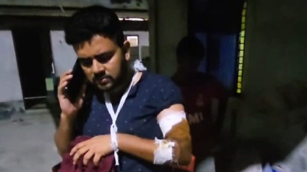 আসামি ধরতে গিয়ে মারধরের শিকার এসআই