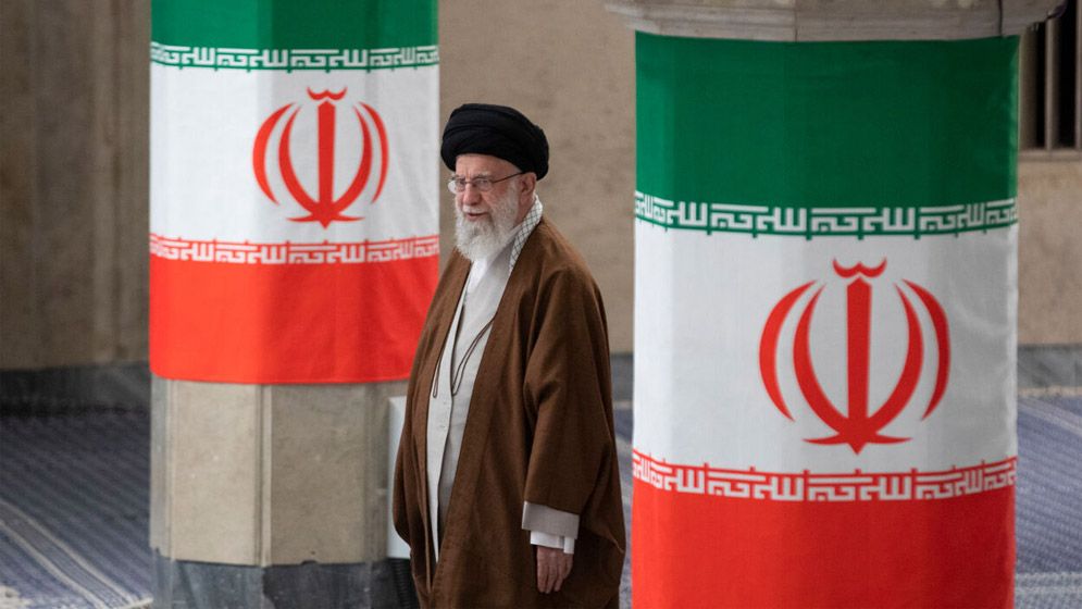 আত্মসমর্পণ শব্দটি আমাদের শব্দভাণ্ডারে নেই: খামেনি