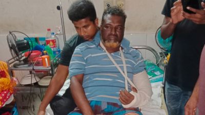 চৌগাছায় ভারপ্রাপ্ত ইউপি চেয়ারম্যানের হাত-পা ভাঙল দুর্বৃত্তরা