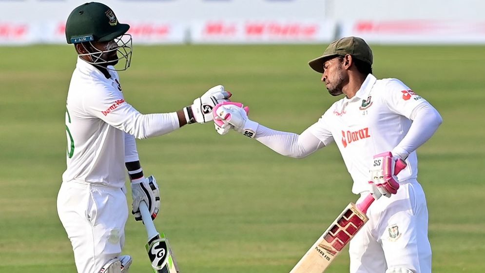 মুশফিকের রেকর্ড এখন একান্তই লিটনের