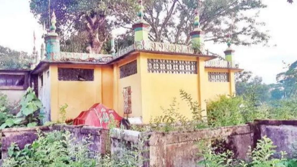 অবহেলায় শায়িত মধ্যযুগের মহাকবি সৈয়দ সুলতান