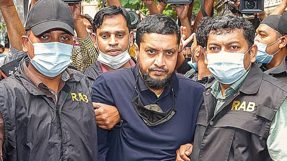 এবার দুদকের মামলায় খালাস গোল্ডেন মনির