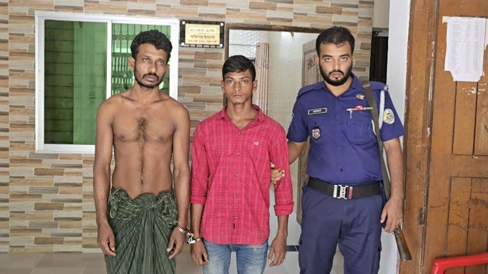 বিদ্যুতের সাবমেরিন ক্যাবল কাটায় বিদ্যুৎ বিচ্ছিন্ন রাঙ্গাবালী, আটক ২