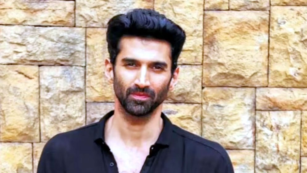 ‘প্রেমে ব্যর্থ হলে বাথরুম পরিষ্কার করি’