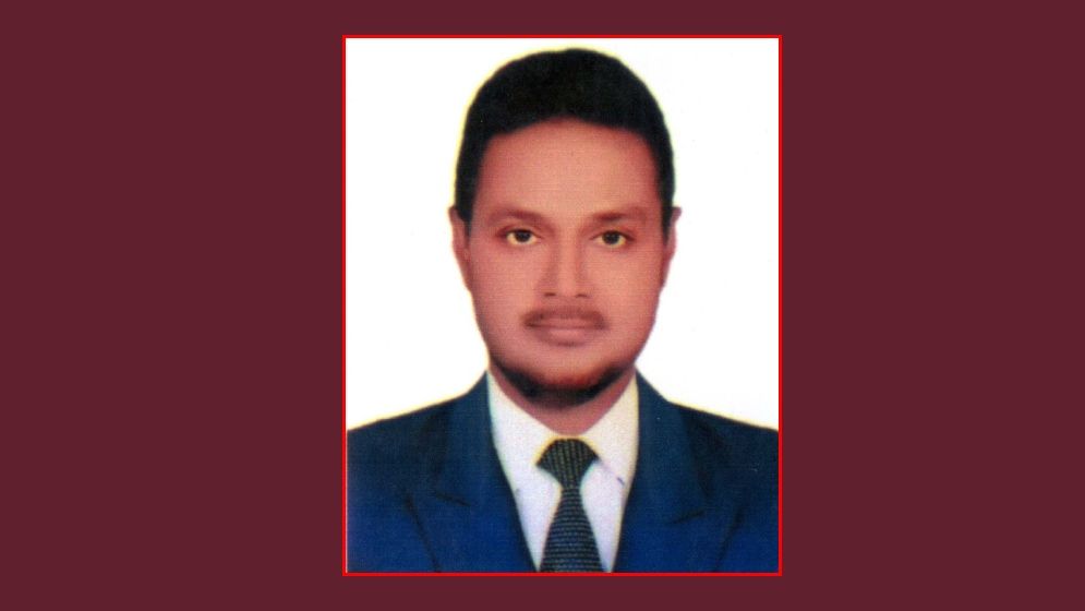 বাঘিল ইউনিয়ন পরিষদের প্রশাসনিক কর্মকর্তা সামাউন কবির। ছবি: যুগান্তর