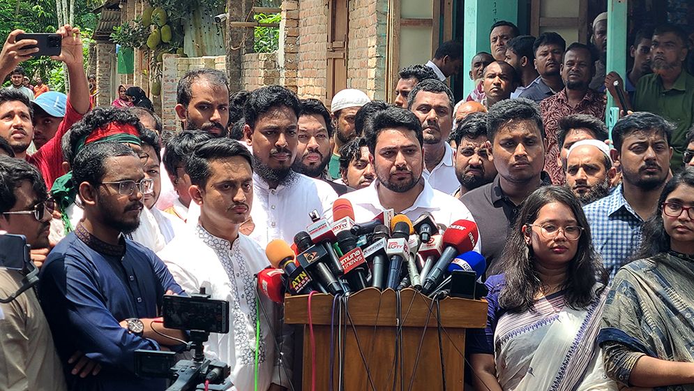 গণঅভ্যুত্থান ঘটেছিল গণতান্ত্রিক বন্দোবস্ত প্রতিষ্ঠার জন্য: নাহিদ