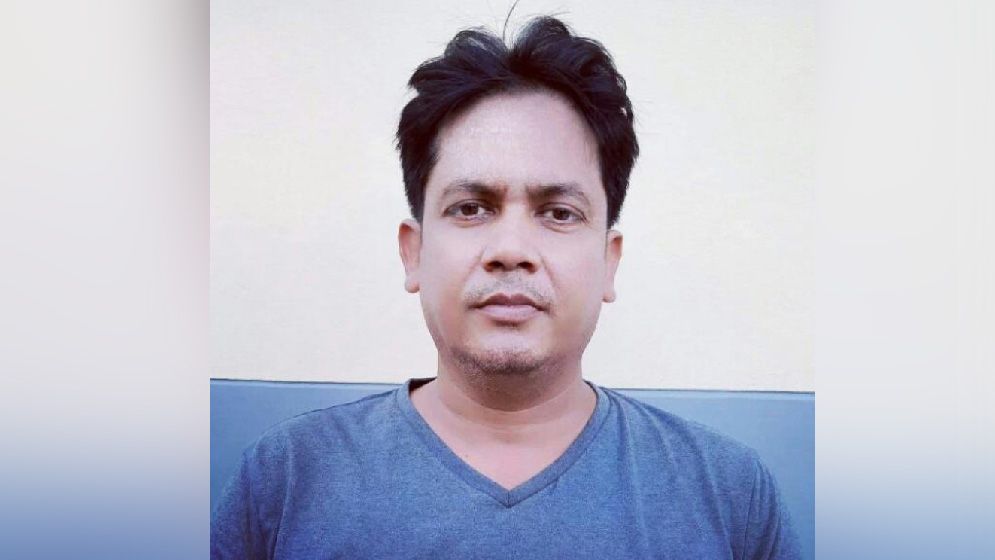 ভুয়া সনদে ২০ বছর শিক্ষকতা, ১১ বিষয়ের মধ্যে সাতটিতেই ফেল