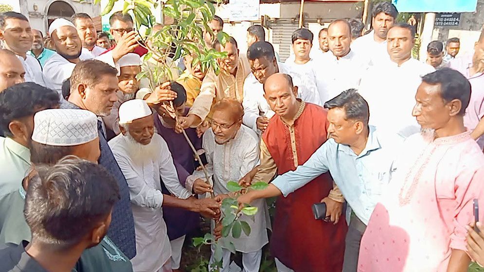 ফ্যাসিস্ট পতনের বর্ষপূর্তিতে বিএনপি গণমুখী কর্মসূচি দিয়েছে