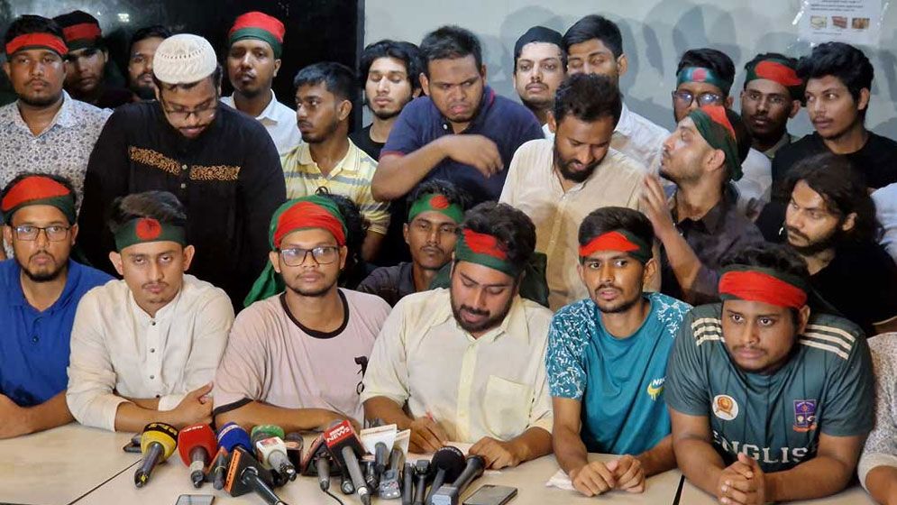 ৫ জুলাই: চার দফার ভিত্তিতে যেভাবে জনসংযোগ চালান সমন্বয়করা