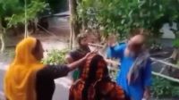 বৃদ্ধকে প্রকাশ্যে হেনস্তা, ভিডিও ভাইরাল