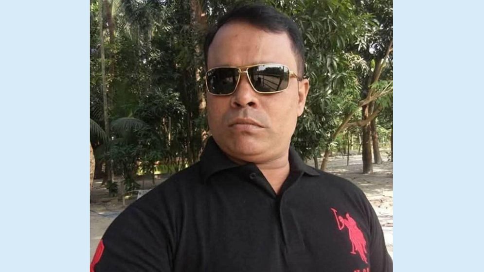 বাড়ির পাশে জমিতে যুবদল নেতার লাশ