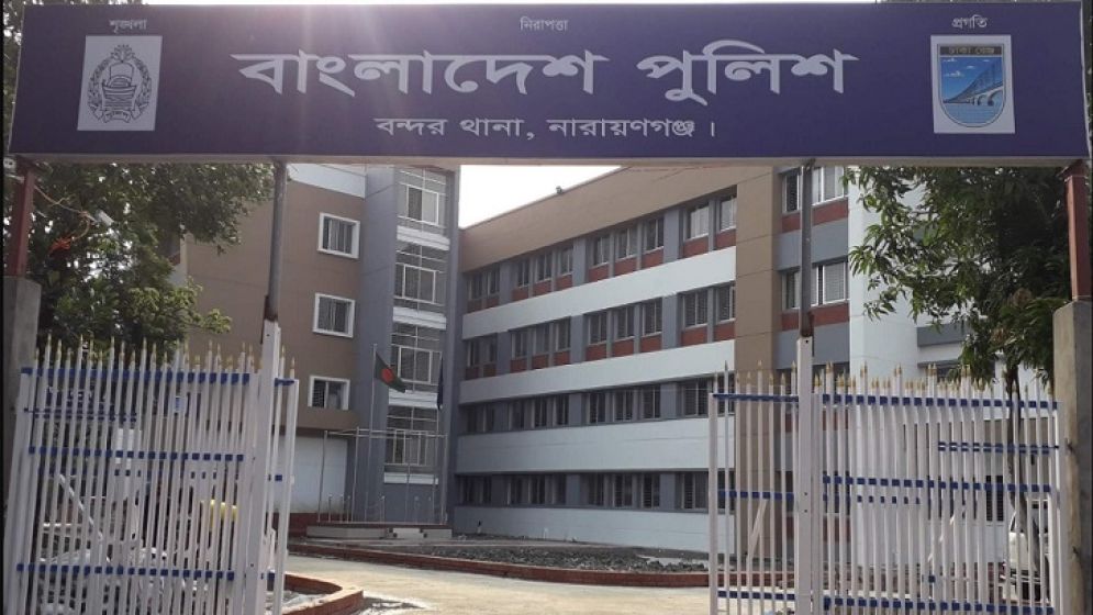 স্ত্রীকে হত্যা করে থানায় গিয়ে স্বামীর আত্মসমর্পণ