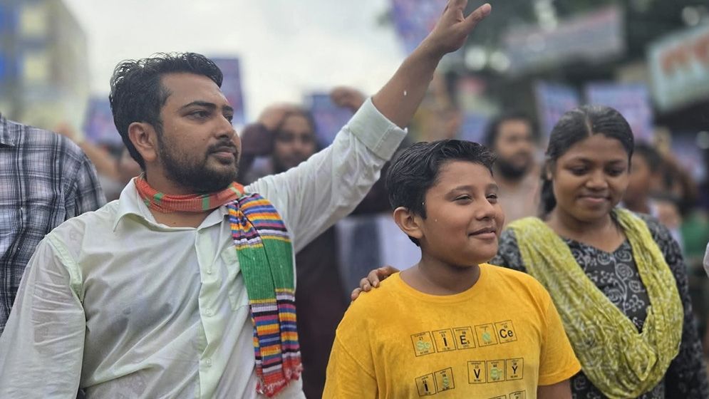 গোলামী নয়-আজাদী চাই: নাহিদ