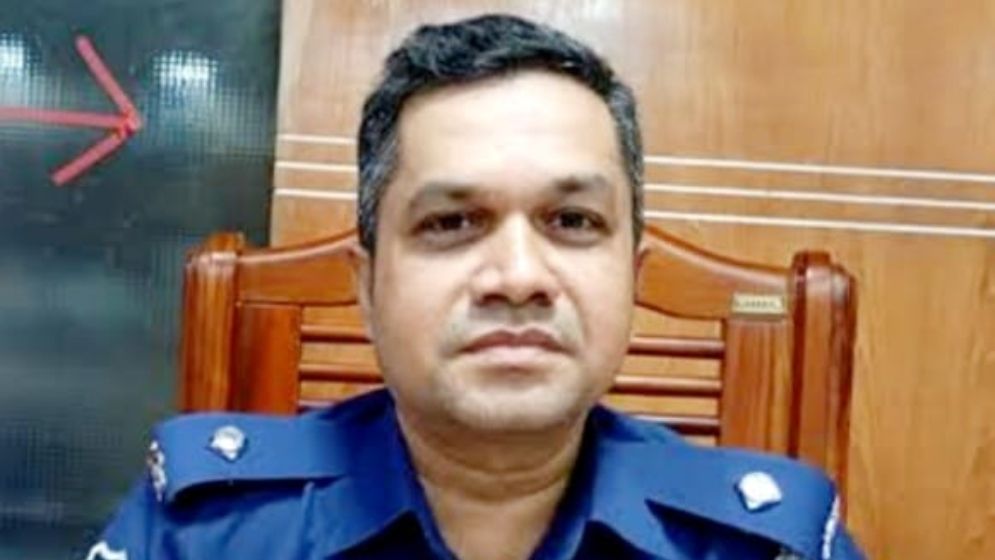 ছাত্রলীগের মিছিলের পর বদলি ওসি, হাইওয়ের ওসি বহাল