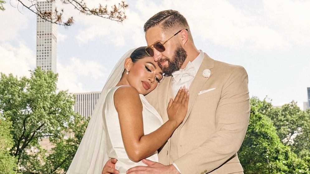 অবশেষে মার্কিন স্বামীকে প্রকাশ্যে আনলেন পিয়া বিপাশা