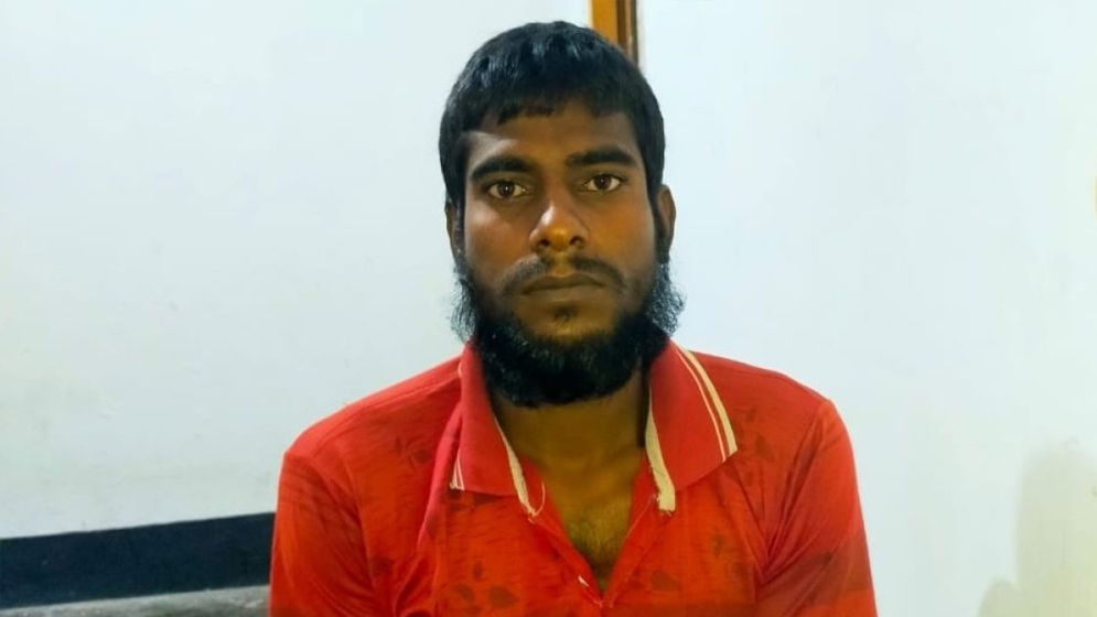 ধুনটে গৃহবধূকে ধর্ষণচেষ্টার মামলায় যুবক গ্রেফতার