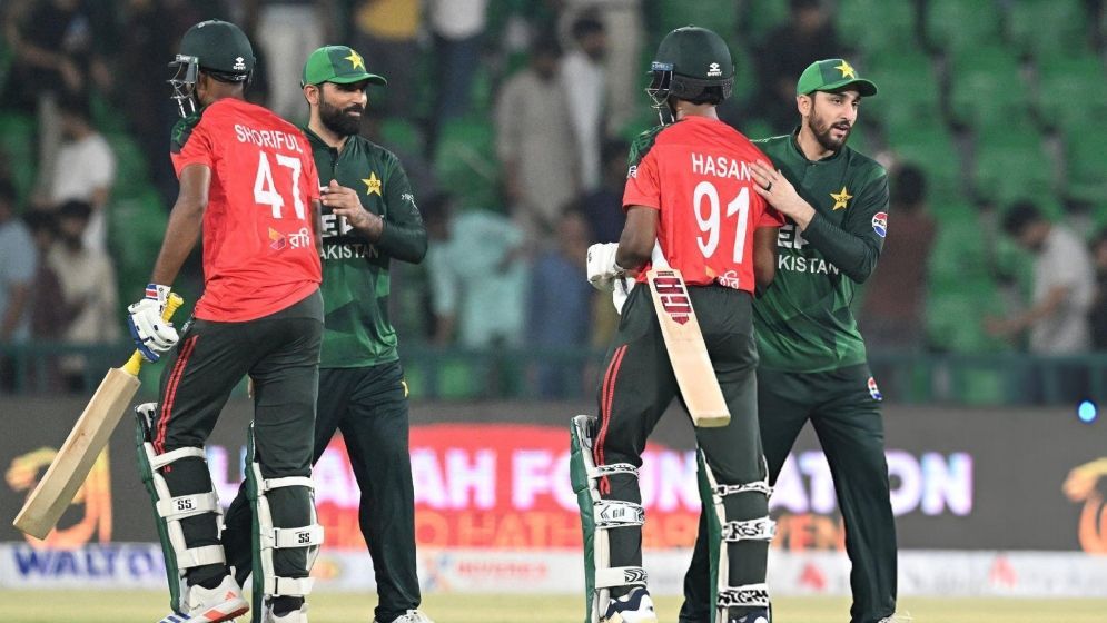 তিন তারকা ছাড়াই বাংলাদেশে আসছে পাকিস্তান