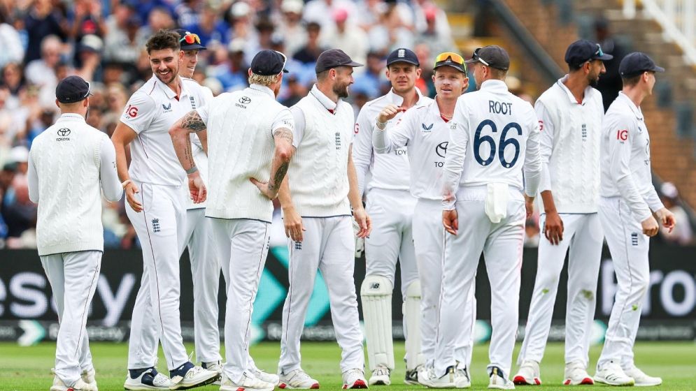 তারকা পেসারকে ফিরিয়ে লর্ডস টেস্টের দল ঘোষণা ইংল্যান্ডের