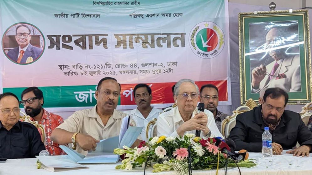 চেয়ারম্যানের সিদ্ধান্ত বেআইনি আমরা বহাল