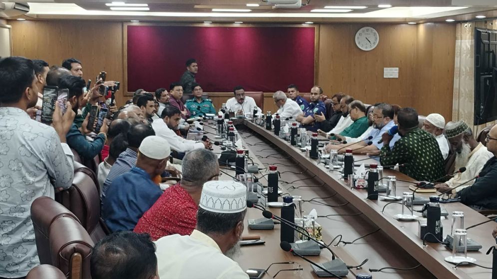 সিলেটে অনির্দিষ্টকালের পরিবহন ধর্মঘট স্থগিত