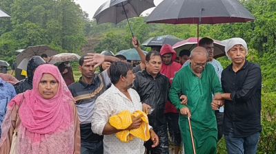 ঋতুপর্ণার মায়ের রোগমুক্তির প্রার্থনা করছি: রিজভী