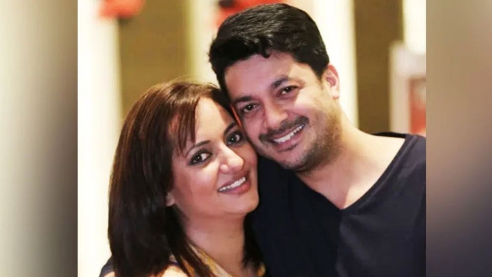 যিশু ছাড়াই দুই মেয়েকে নিয়ে যে পদক্ষেপ নিলেন নীলাঞ্জনা