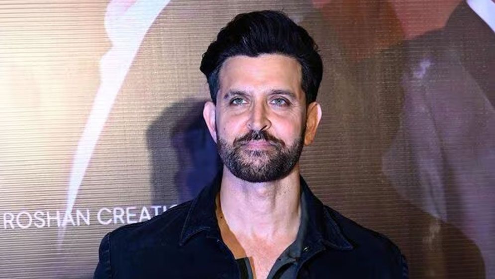 চক্ষুদানের সিদ্ধান্ত হৃতিকের: নিজের যে সিনেমা থেকে নিলেন অনুপ্রেরণা