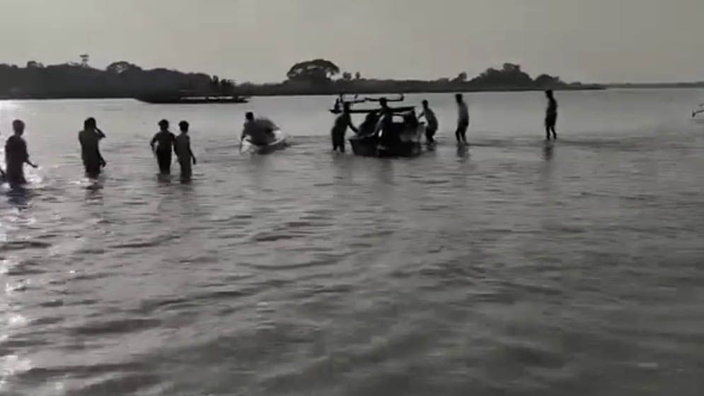 ব্রহ্মপুত্র নদে নৌকাডুবি, কলেজছাত্রীর লাশ উদ্ধার