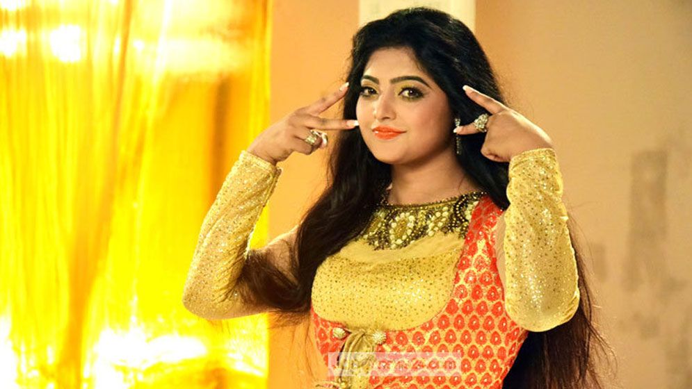 আসছে সালমার নতুন দশ গান