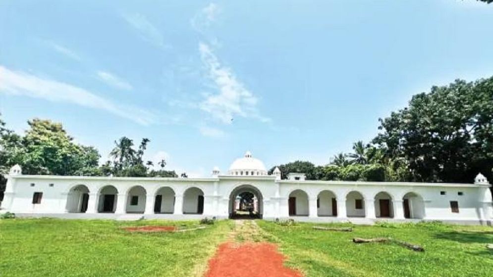 এই কবিতাই অমর করেছে রাজিয়া খাতুন চৌধুরানীকে