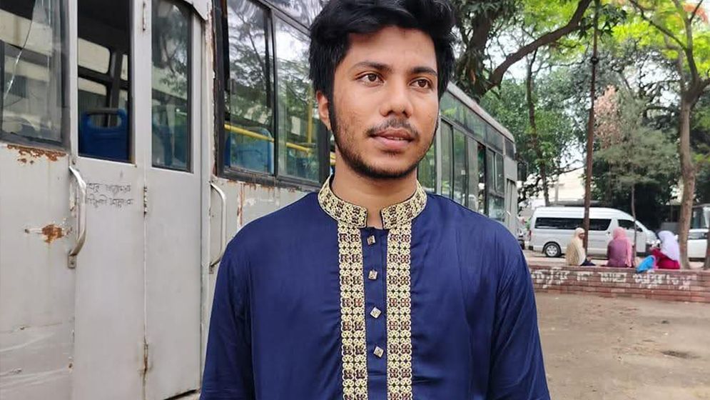 এবার জবি ছাত্রদল নেতার পদত্যাগের ঘোষণা