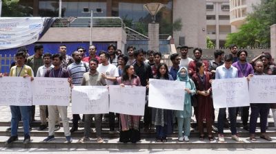 সোহাগ হত্যার বিচার দাবিতে ঢাকায় শিক্ষার্থীদের বিক্ষোভ