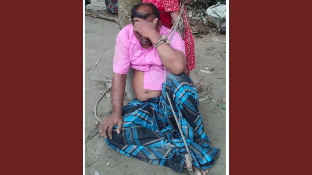 বিএনপি নেতাকে সারা রাত বেঁধে রাখলেন স্থানীয়রা