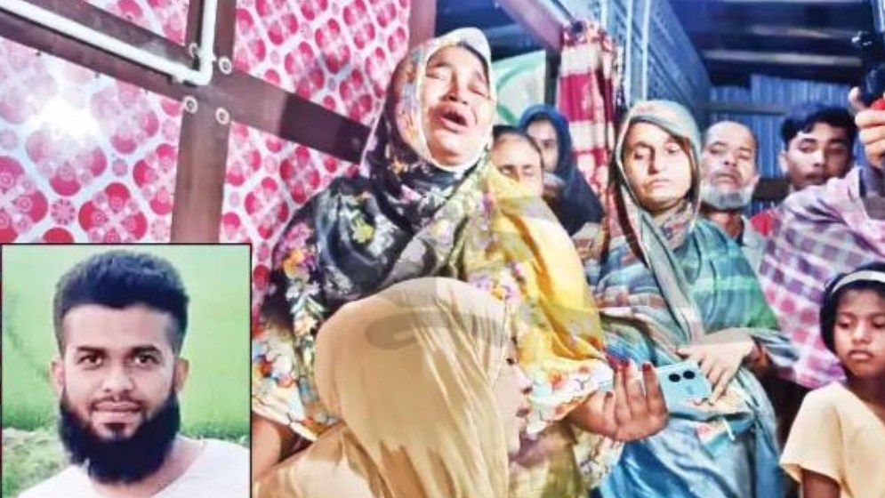 বরগুনায় শোকের ছায়া, স্বজনদের আহাজারি