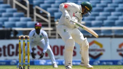 সাবিনা পার্কে অস্ট্রেলিয়ার ব্যাটিং বিপর্যয়