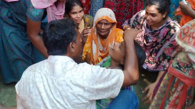 ছুরিকাঘাতে ভাতিজাকে খুন, চাচাকে গলা কেটে হত্যাচেষ্টা