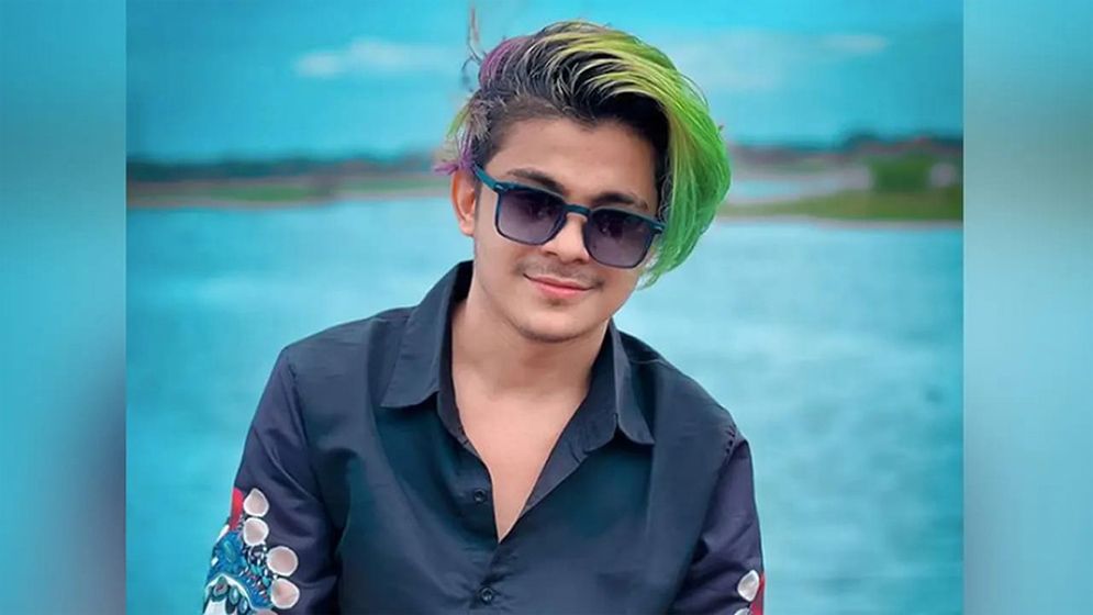 তোপের মুখে ‘বিরিয়ানি হাউস’ উদ্বোধন না করেই ফিরলেন টিকটকার প্রিন্স মামুন