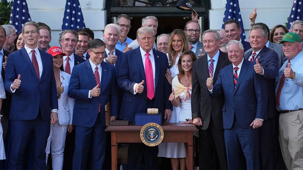 গাড়ির মালিকানা ও প্রযুক্তি খাতে বড় ঝাঁকুনি