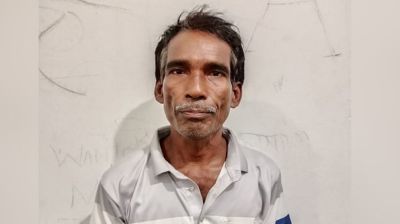 মেয়েকে হত্যার অভিযোগে বাবা গ্রেফতার