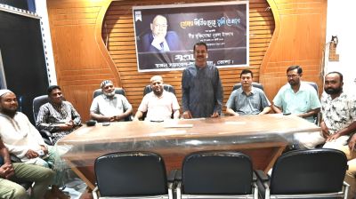 দেশ পুনর্গঠনে ভূমিকা রেখেছেন নুরুল ইসলাম