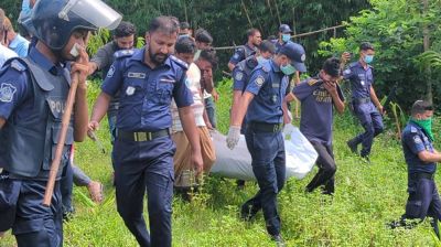 পাহাড়ে অপহৃত খামারির বস্তাবন্দি দ্বিখণ্ডিত লাশ উদ্ধার, গ্রেফতার ৩