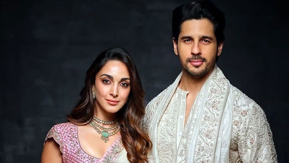 মা হলেন কিয়ারা, পুত্র নাকি কন্যা এলো সিদ্ধার্থের ঘরে?